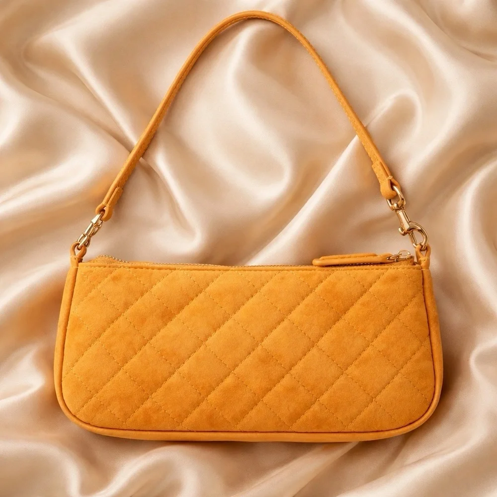 Kurt Geiger London Highgate Wristlet Shoulder Bag  NEW IN BOX - Picture 3 of 10